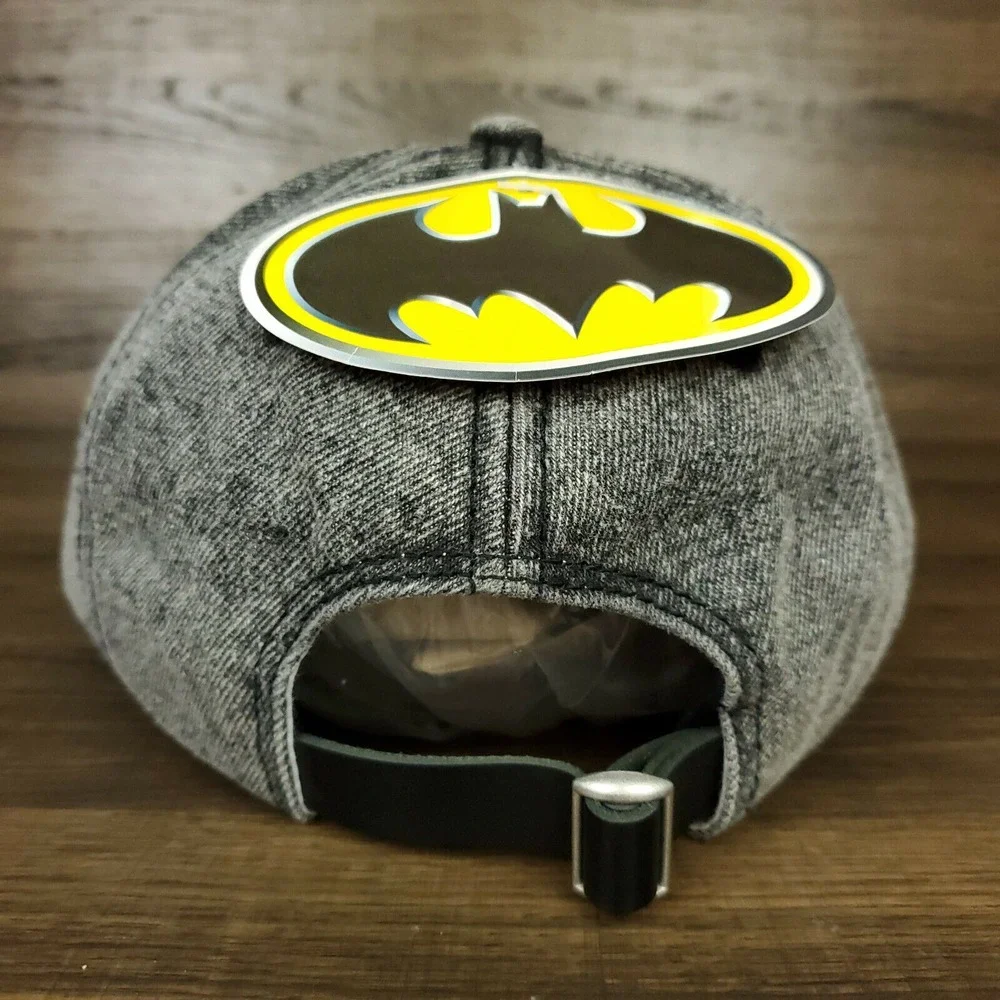 Batman DC Comics Dad Hat Cap Pin Logo Black‎ Acid Wash Denim Strapback NWT